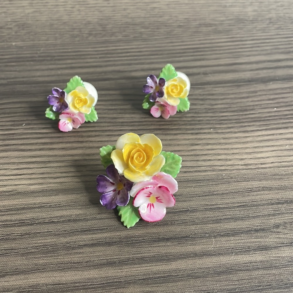 Clayton Vintage 1960s ceramic flower Brooch & Earring Set